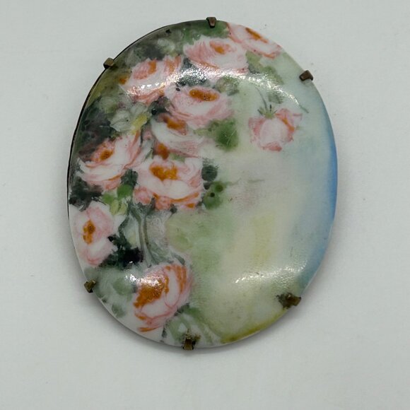 Antique Hand-Painted Porcelain Brooch With Pink Roses C-Clasp Gold-tone - Picture 5 of 16